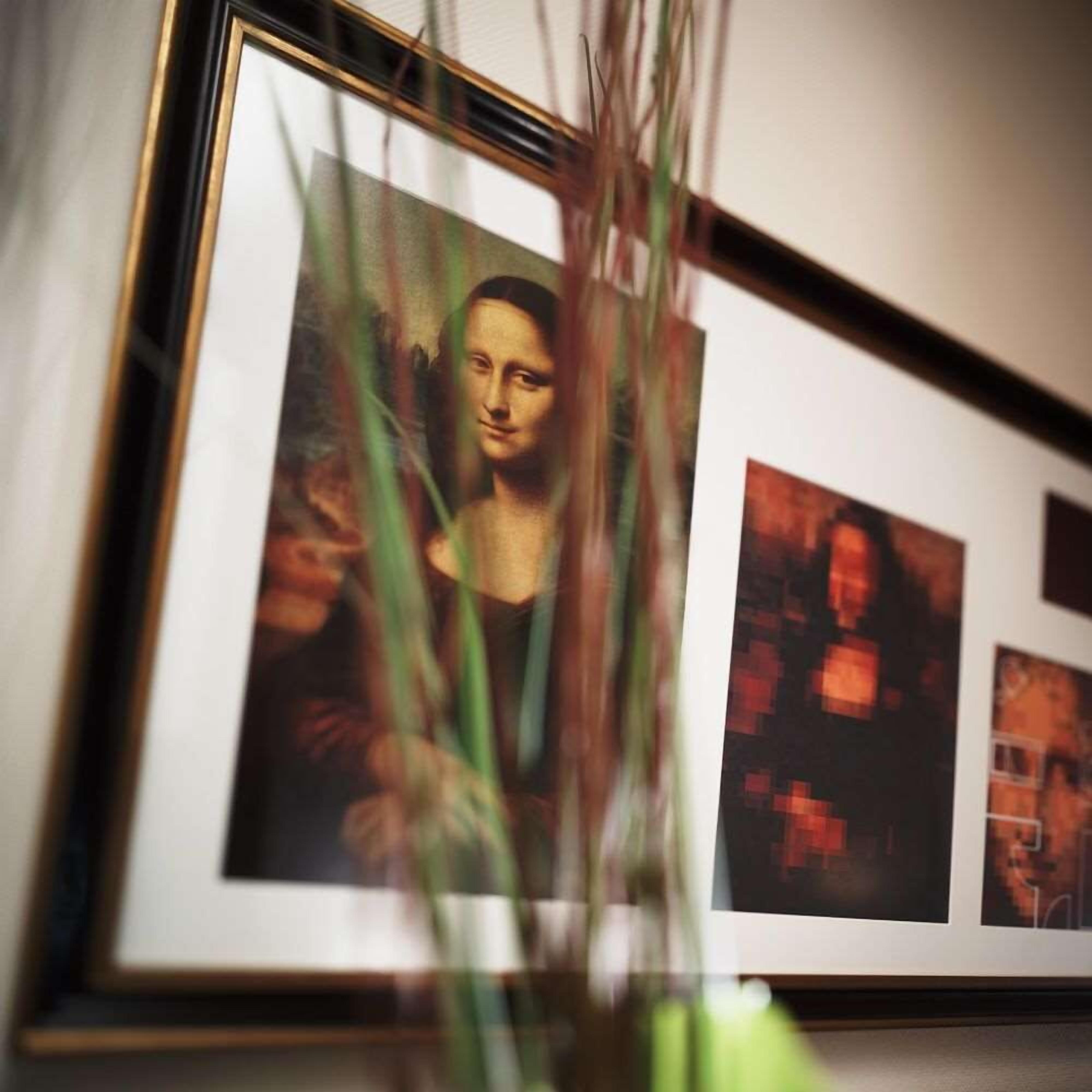 hypo-allergenic bedding, in-room safe, desk, laptop workspace