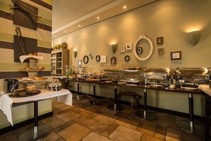 Daily buffet breakfast (EUR 18 per person)