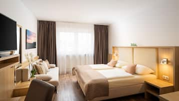 Standard Double Room | In-room safe, desk, free WiFi, bed sheets