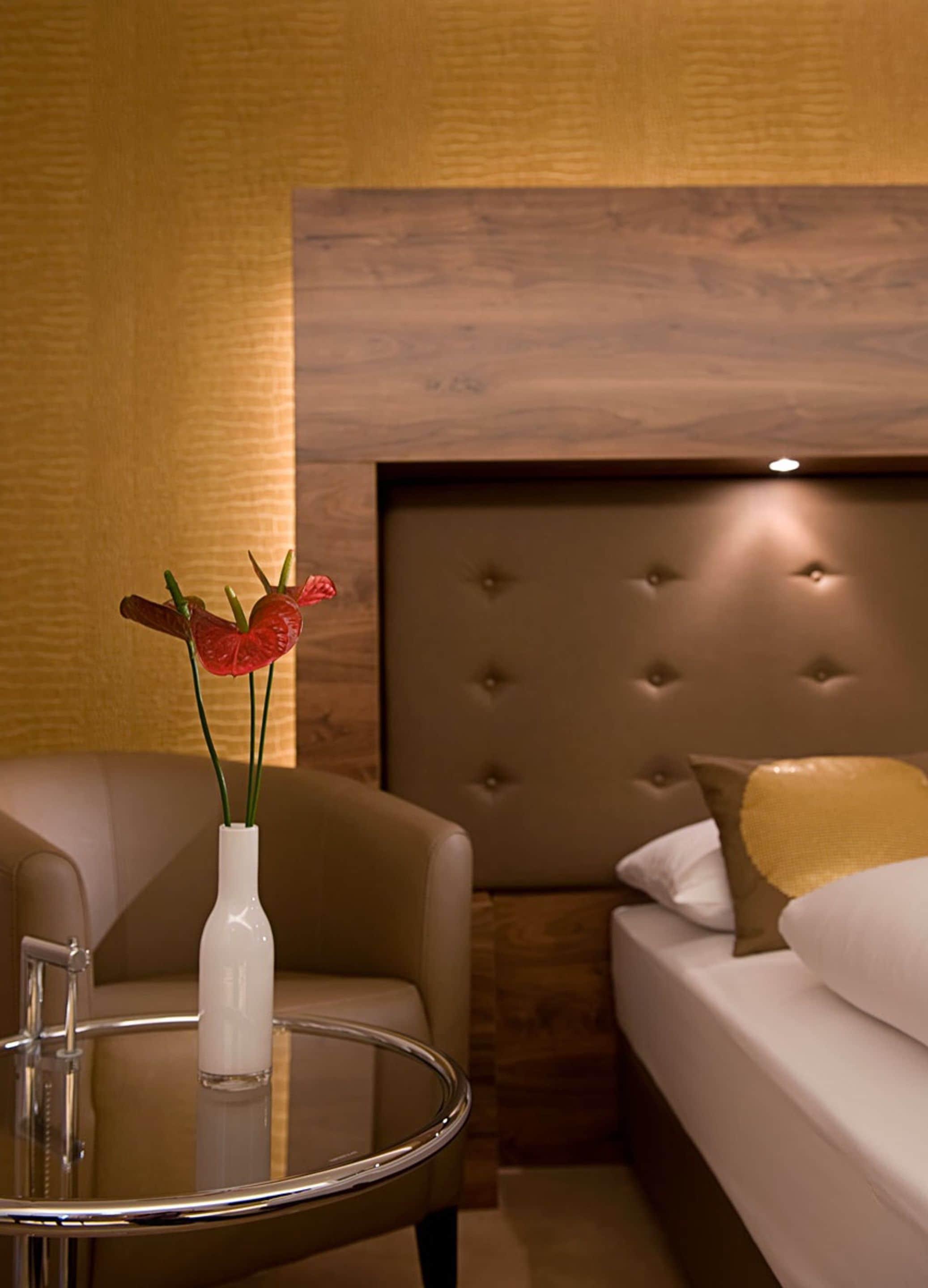 1 bedroom, premium bedding, in-room safe, desk