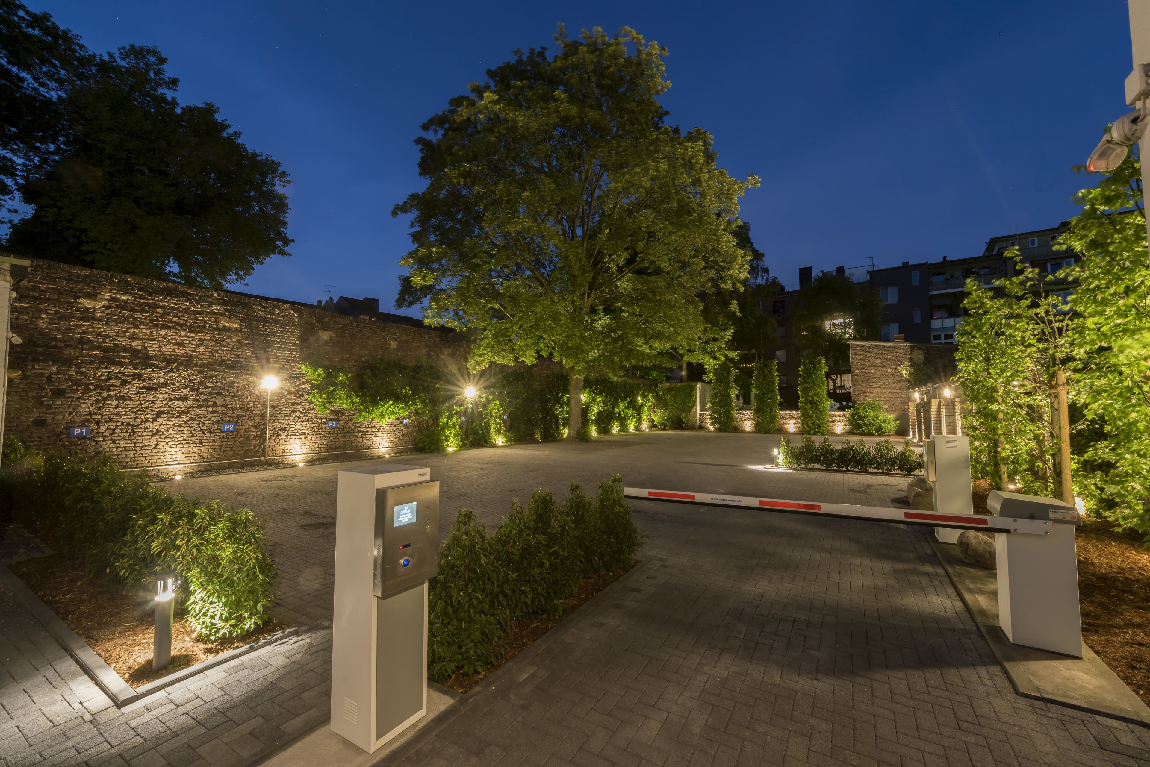 self-parking (surcharge) 17 per day