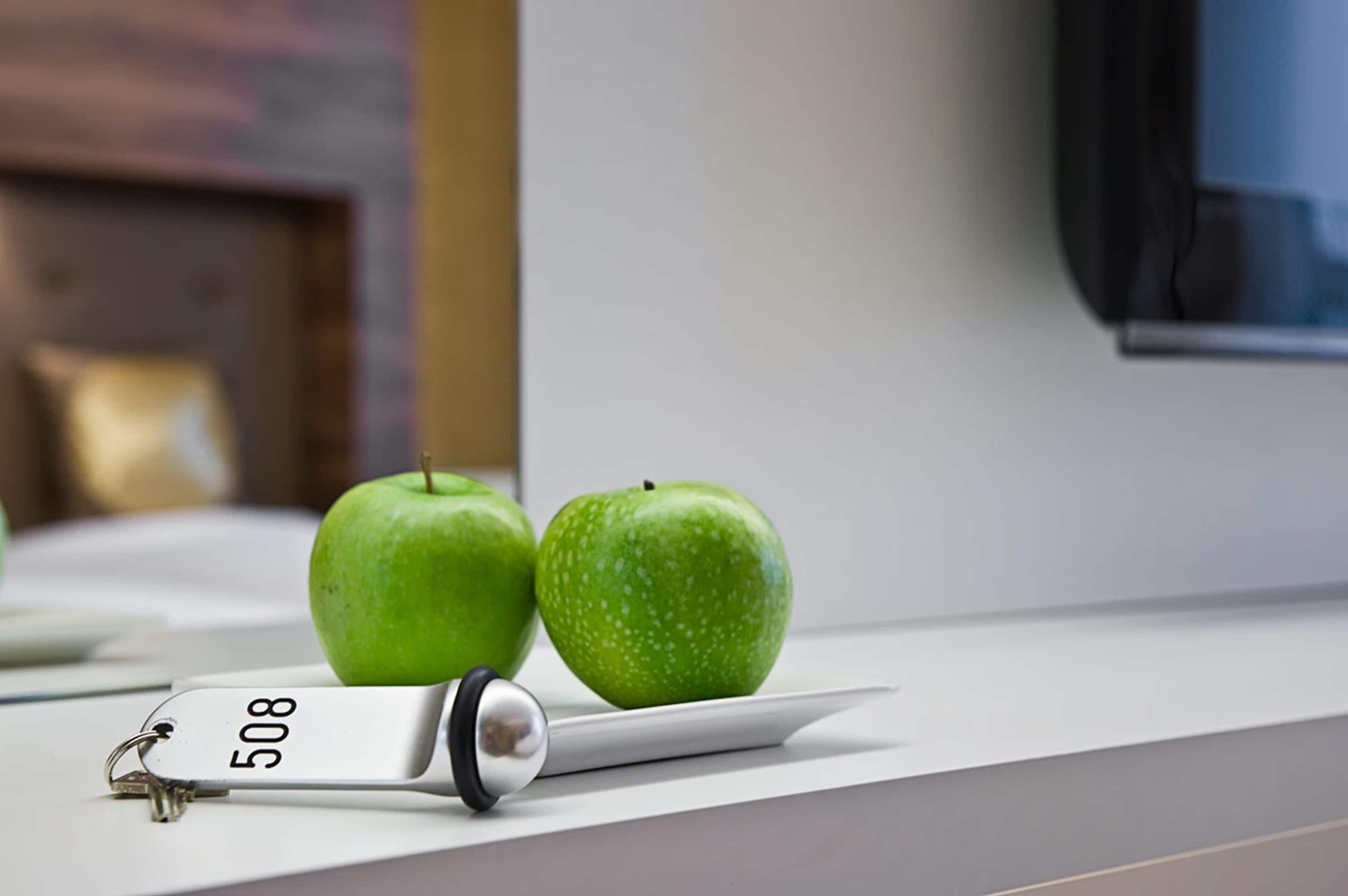 1 bedroom, premium bedding, in-room safe, desk