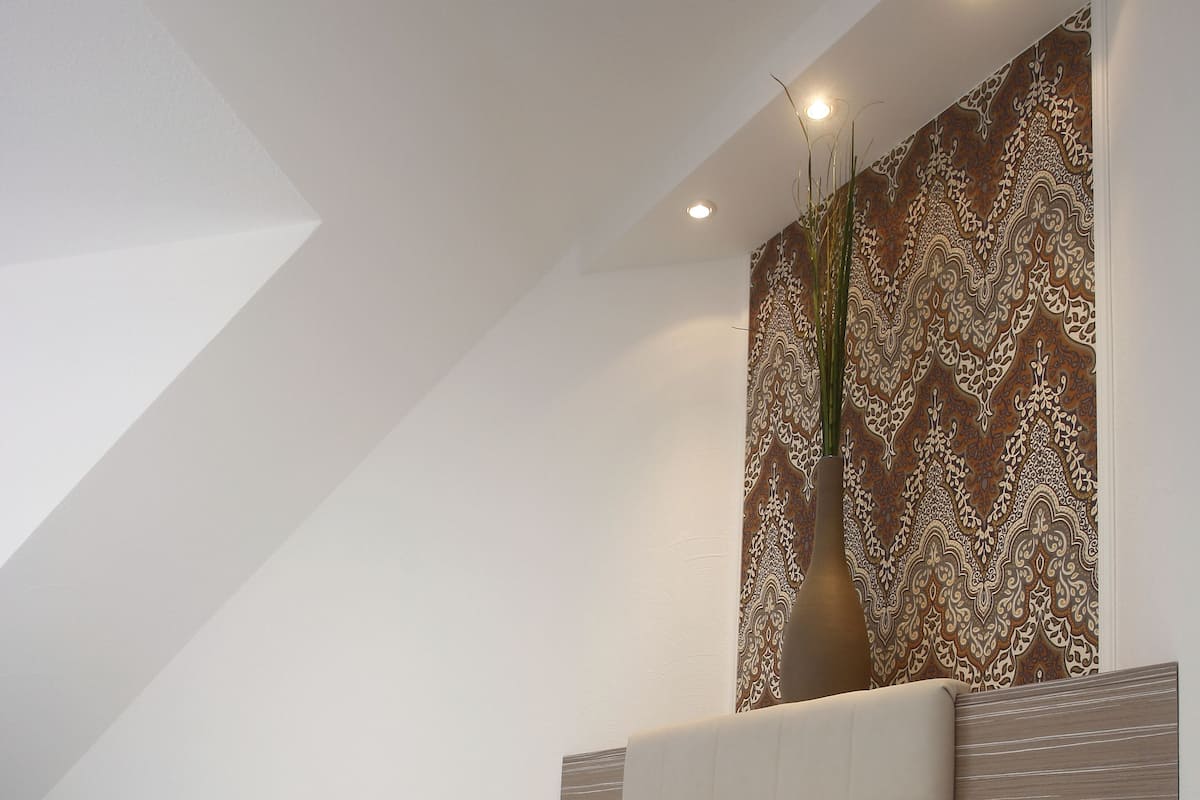 Allergikerbettwaren, Daunenbettdecken, Minibar, Zimmersafe