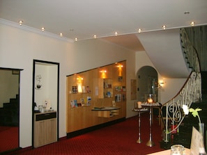 Hall