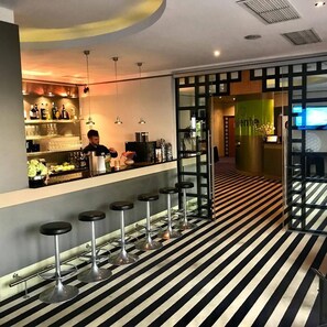 Bar (en la propiedad)