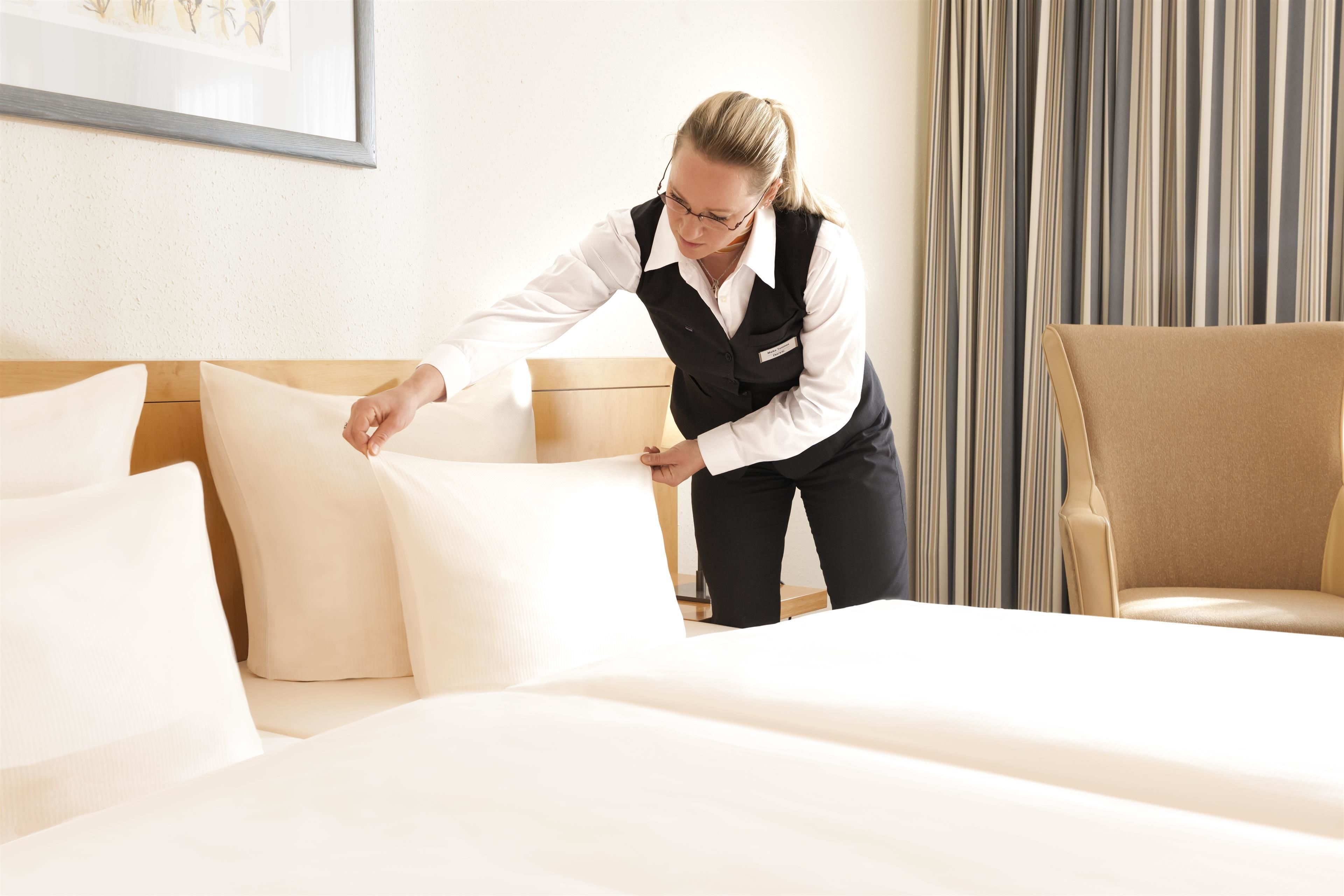 Ropa de cama de alta calidad y colchones con acolchado adicional