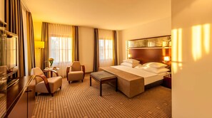 Superior Double Room | Premium bedding, pillowtop beds, in-room safe, individually decorated