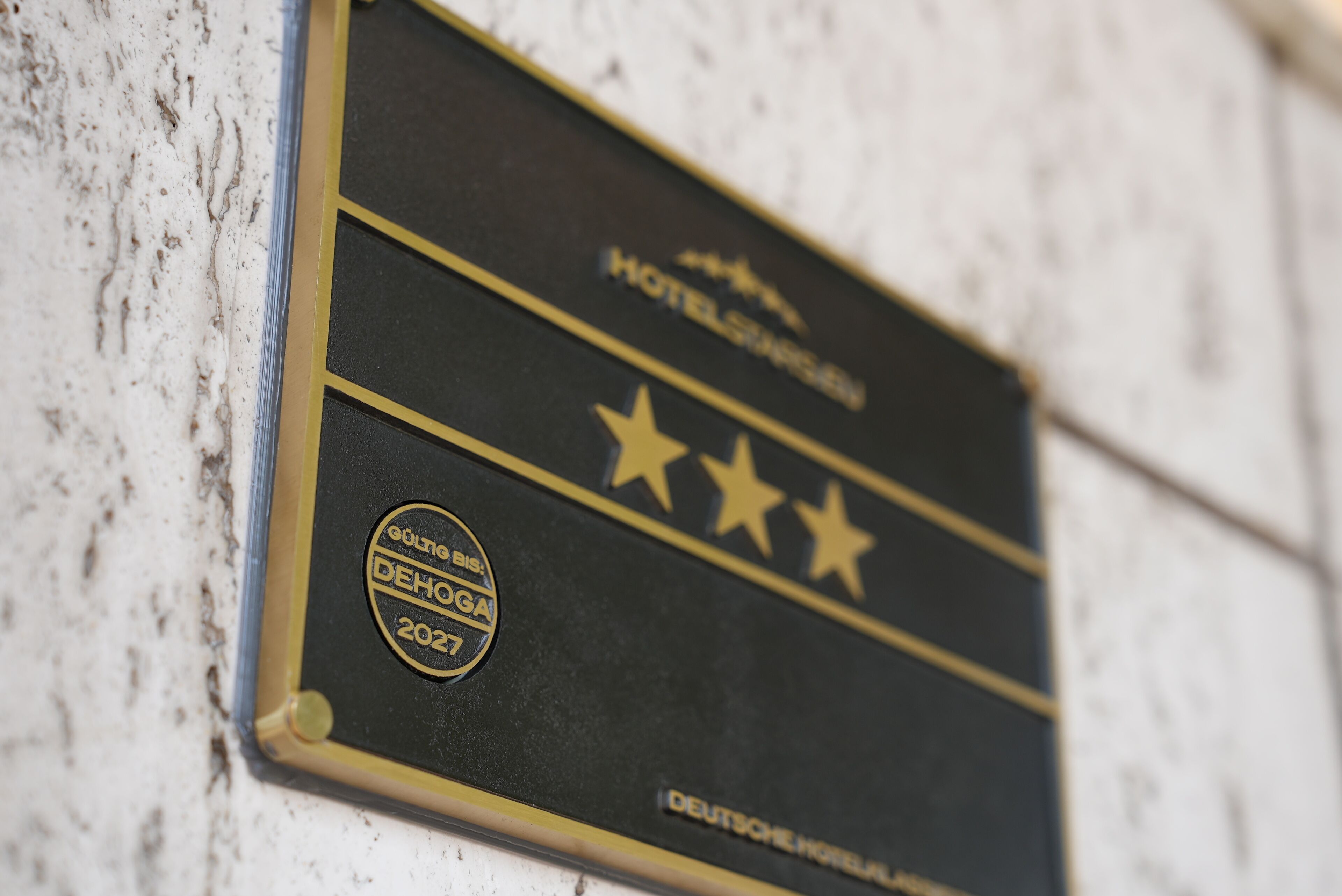 1 bedroom, hypo-allergenic bedding, individually furnished, desk