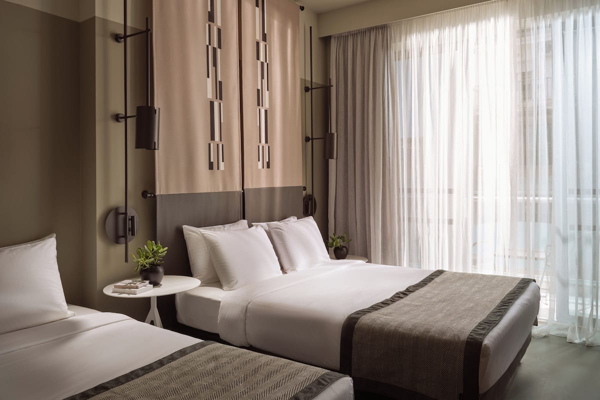 Superior Room, City View | 1 bedroom, in-room safe, soundproofing, free WiFi