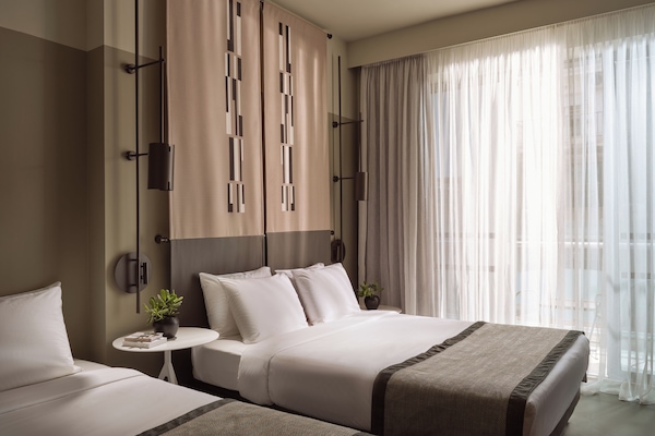 Superior Room, City View | In-room safe, soundproofing, free WiFi, bed sheets