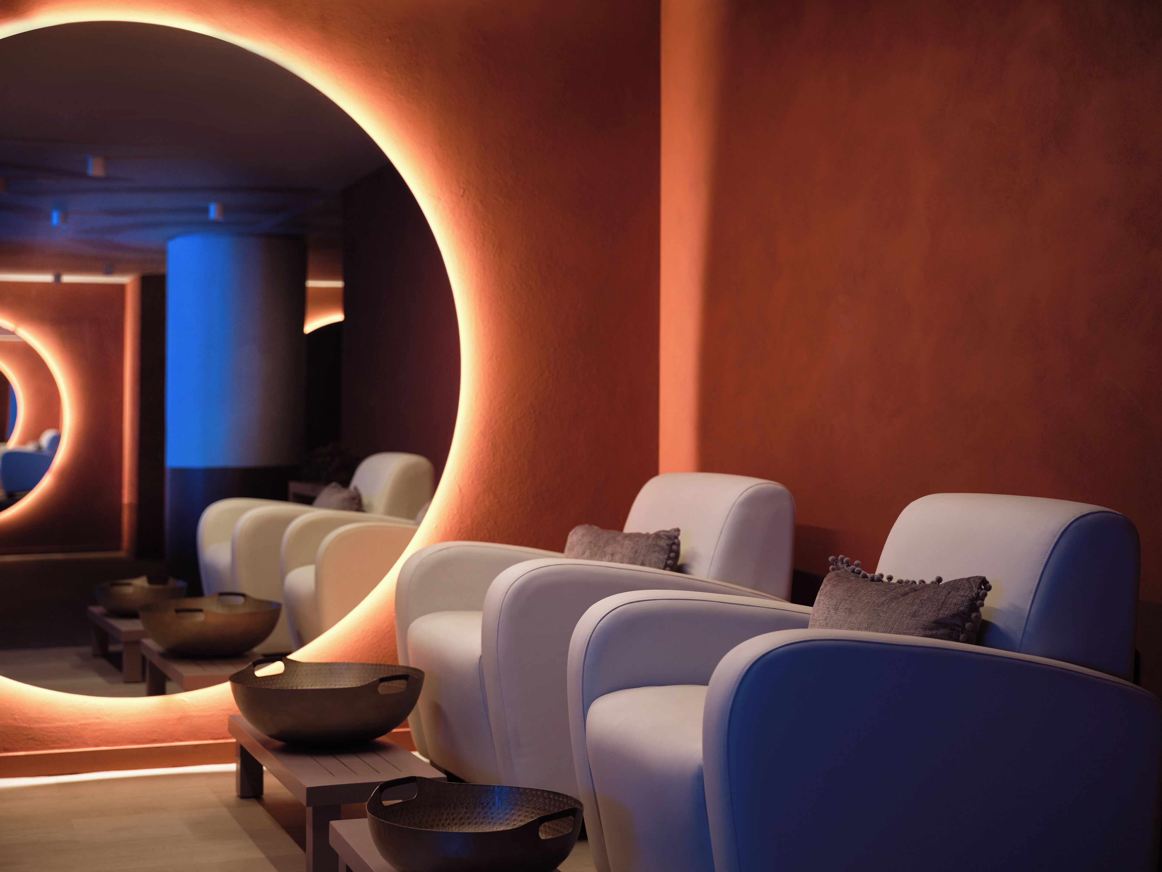 Massages aux pierres chaudes, massages des tissus profonds