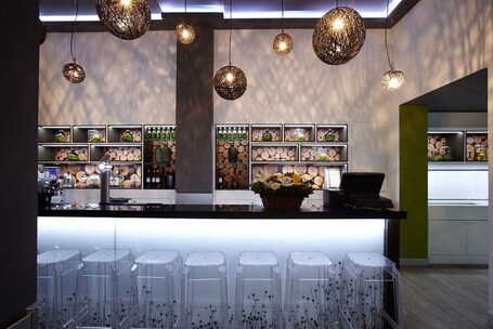 Bar (en la propiedad)