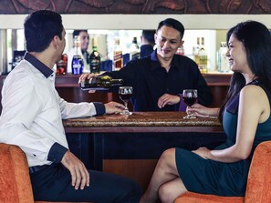 Bar (on property) - Mercure Jakarta Kota (Jakarta)