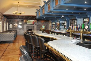 Gastro-pub