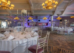 Banquet hall - Treacys Oakwood Hotel (Shannon)