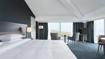 In-room safe, desk, laptop workspace, blackout curtains