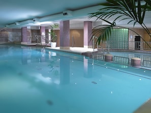 Piscine couverte