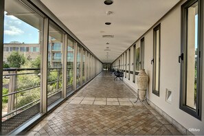 Indoor wedding - Kibbutz Lavi Hotel (Galil Tachton)
