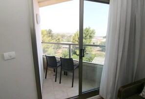 Hod Room with Balcony | Balcon