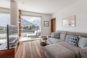 Exclusive Suite | Living area