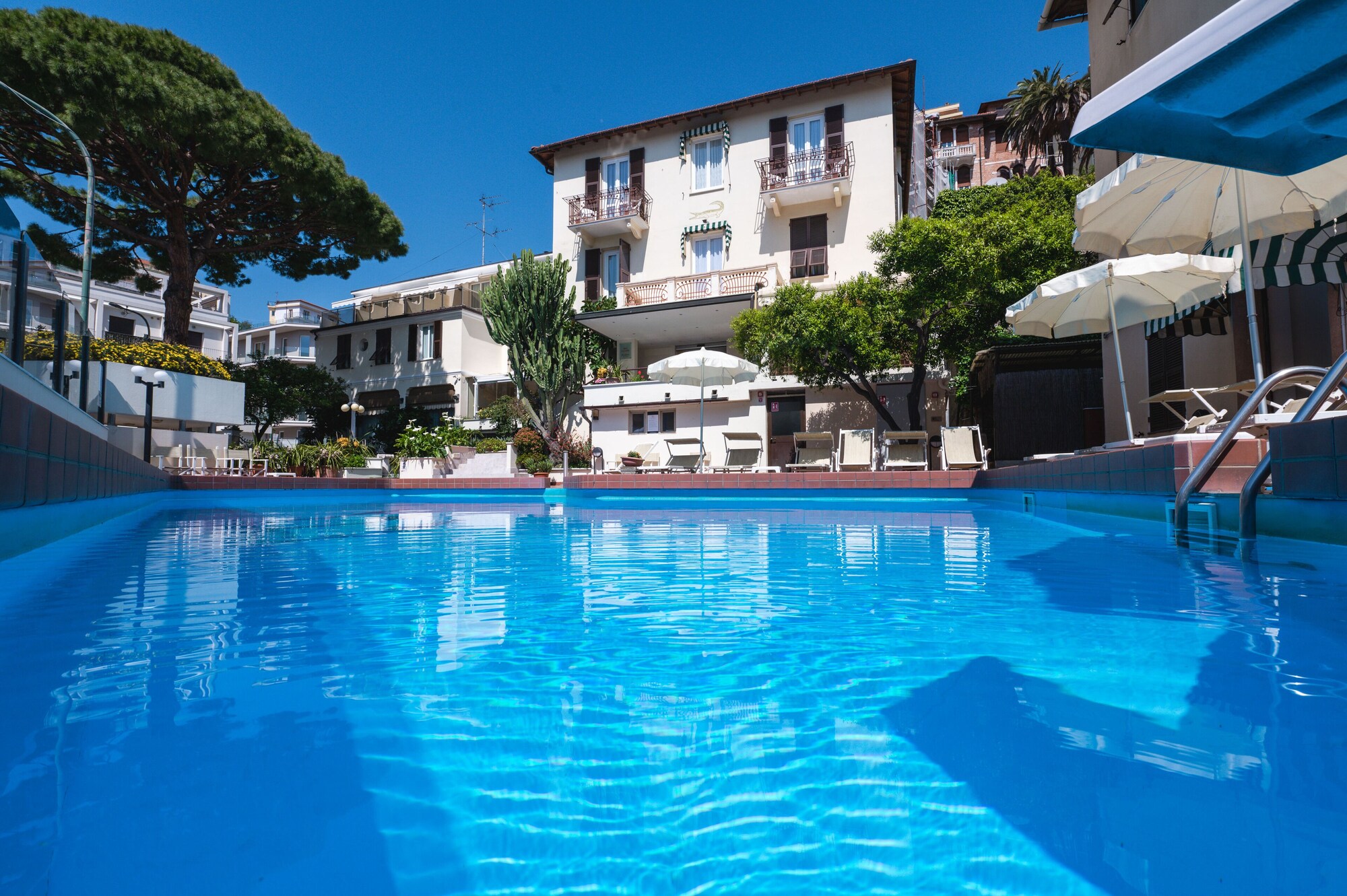 3 Star Hotels