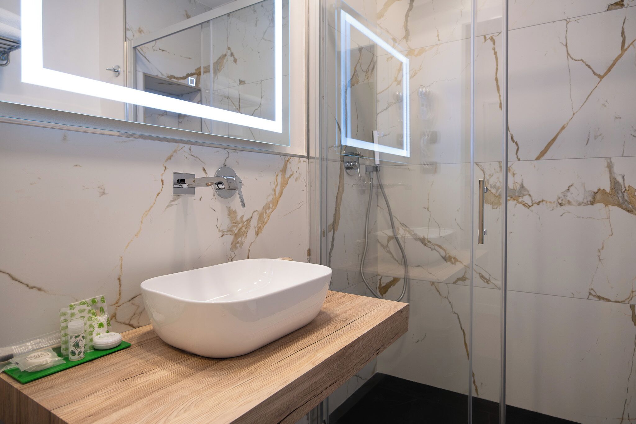 double or twin room | bathroom | free toiletries, hair dryer, bidet, towels