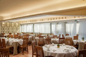 Restaurant - Hotel Marc Aurelio (Rome)