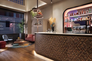 Bar (en la propiedad)