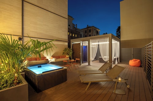 The Spring House Hotel Rome Vatican, Tapestry Collection Hilton