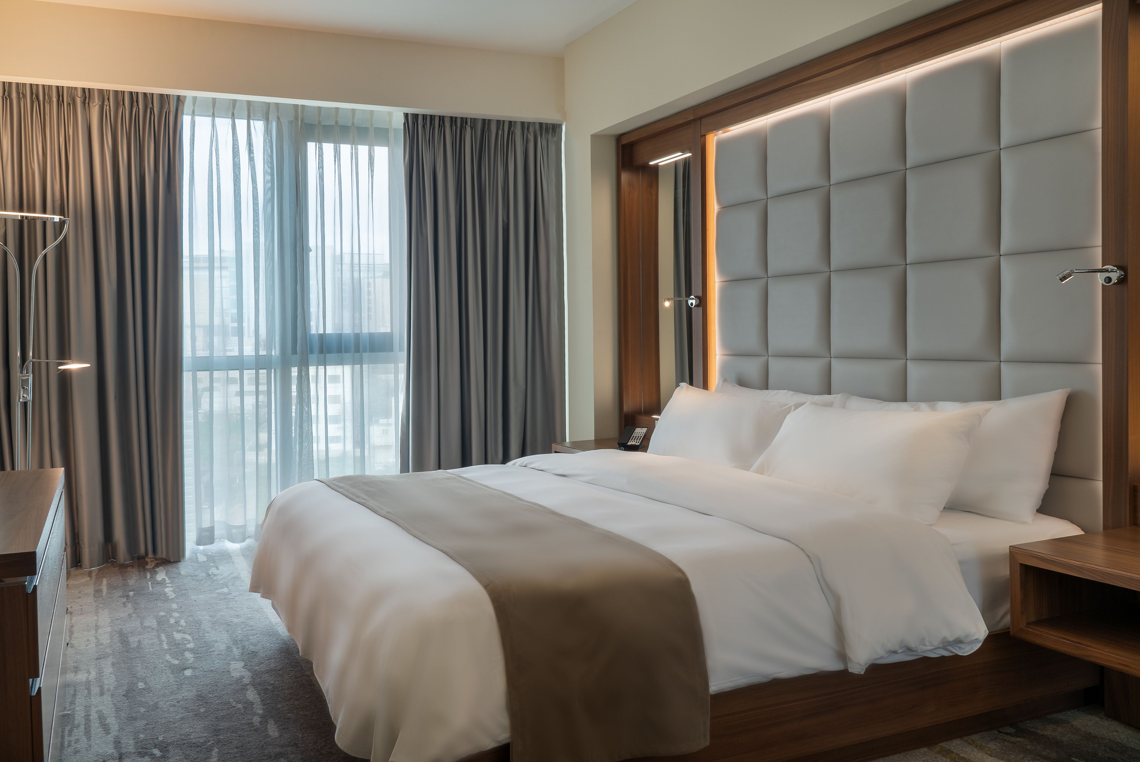 1 bedroom, premium bedding, tempur-pedic beds, minibar