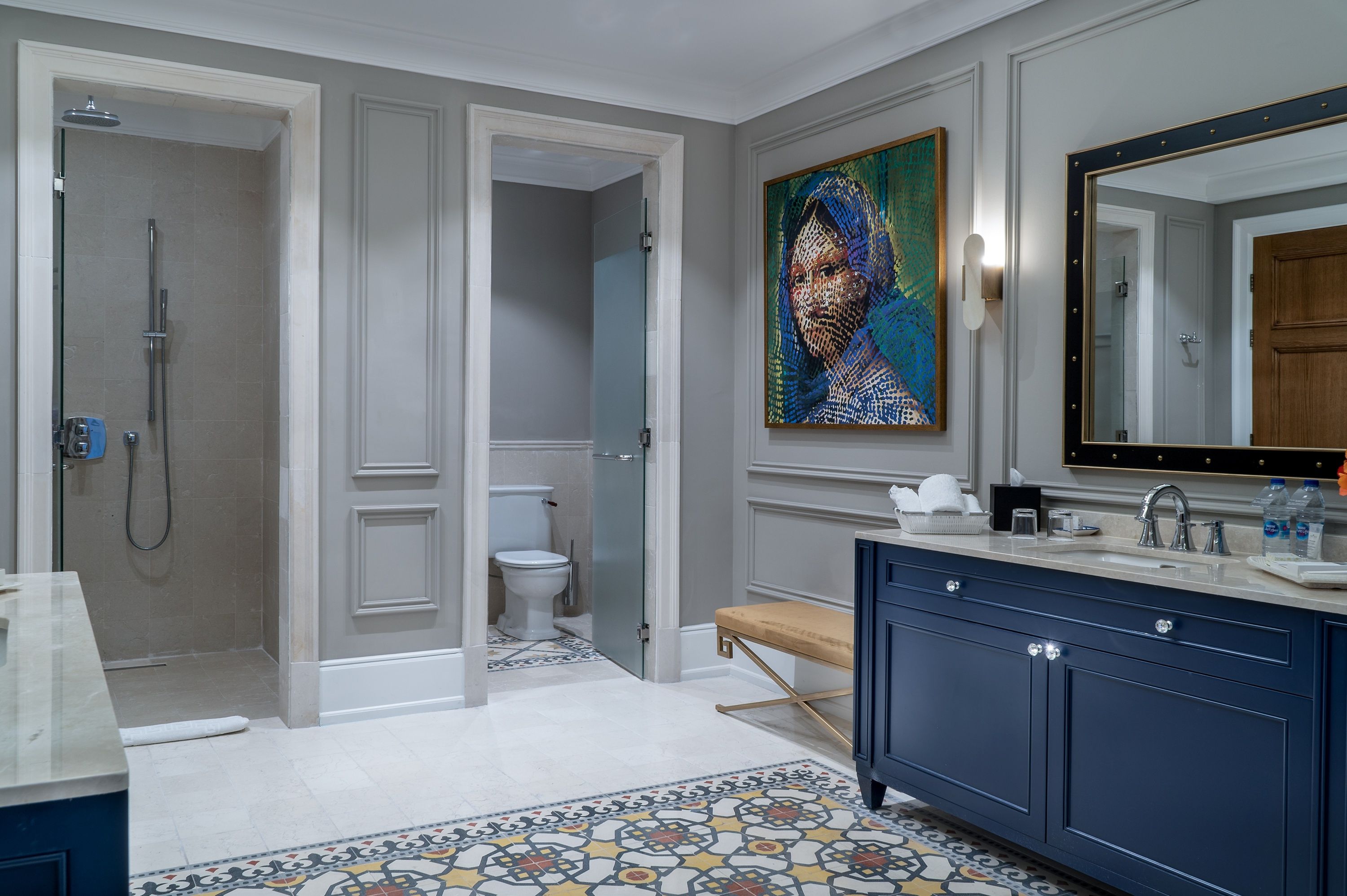 royal suite, 1 bedroom, non smoking, city view | bathroom | shower, rainfall showerhead, free toiletries, hair dryer