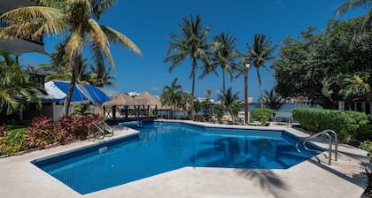 Hotel Imperial Laguna Faranda