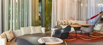 Ibis Casa-voyageurs