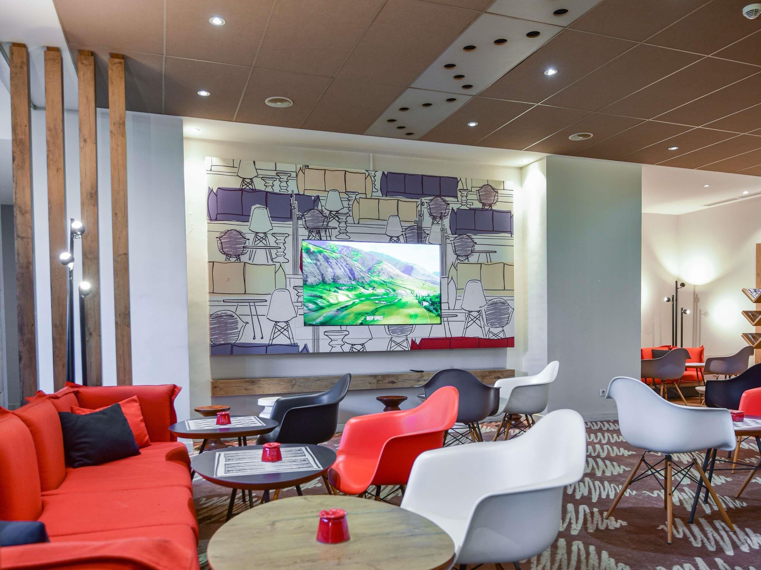 Photo - Ibis Casa Voyageurs