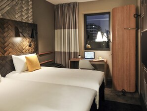 Twin Room, 2 Twin Beds | Premium bedding, individually furnished, desk, laptop workspace - Ibis Casa-voyageurs (Casablanca)