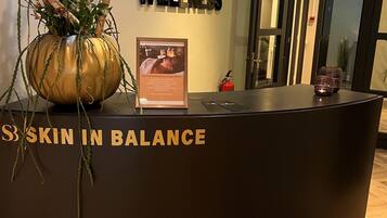 Sauna, body treatments, aromatherapy, body wraps, body scrubs, facials