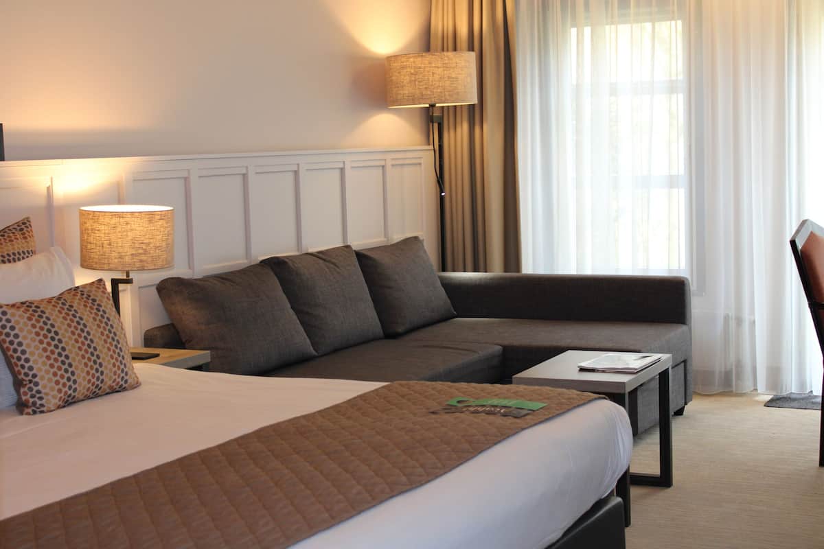 Family Quadruple Room | Premium bedding, minibar, in-room safe, desk