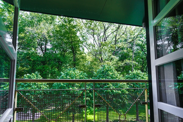 Habitación superior con 1 cama matrimonial o 2 individuales | Ropa de cama de alta calidad y minibar