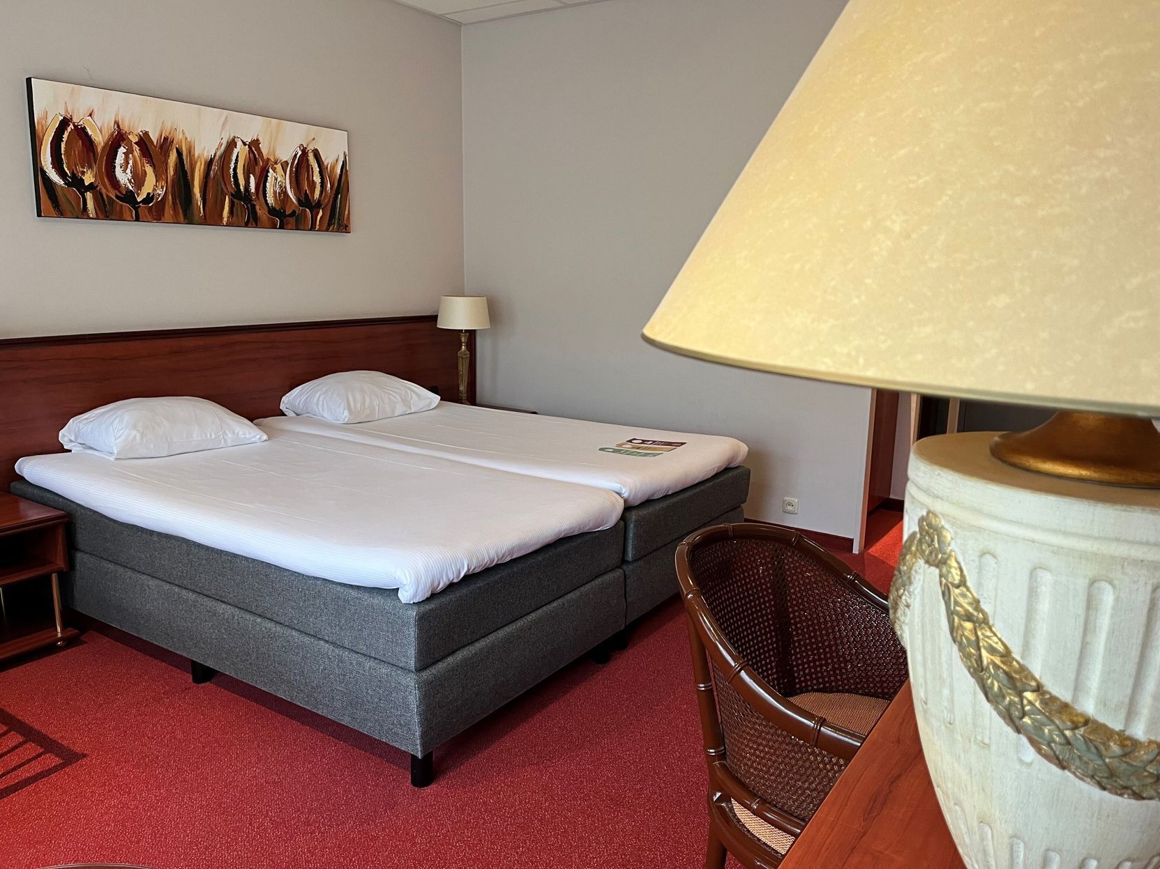 Ropa de cama de alta calidad y minibar 