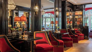 Bar (en la propiedad)