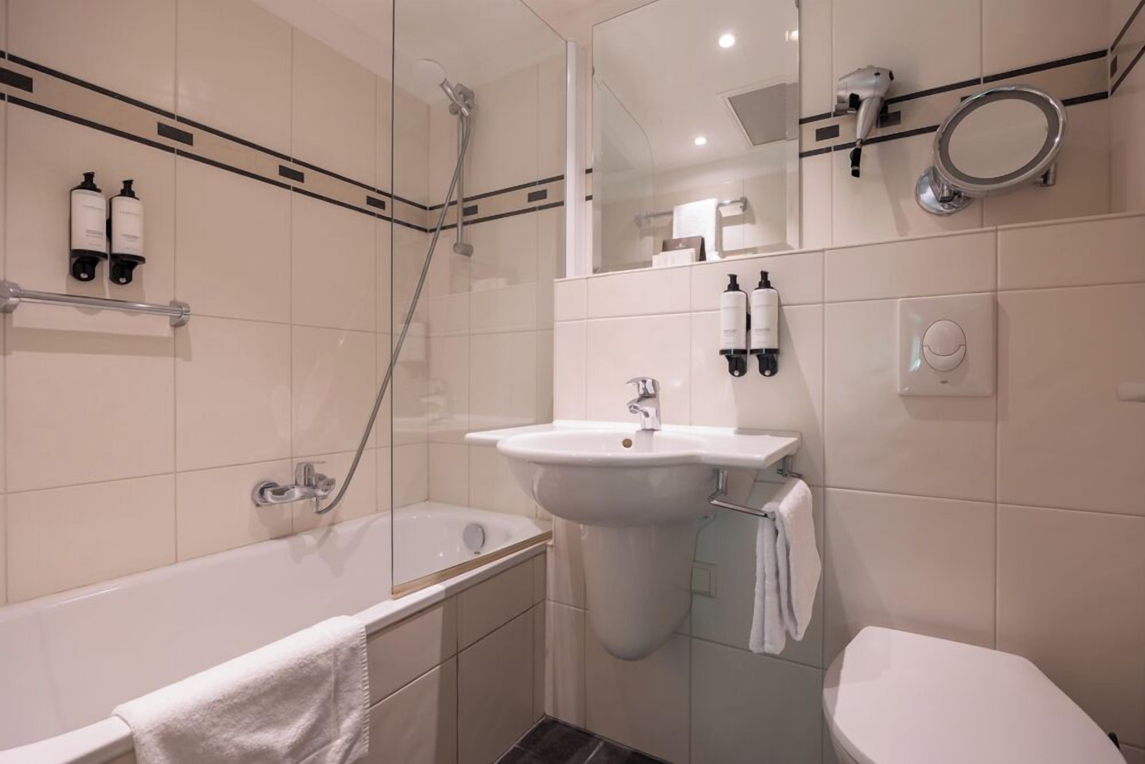 Photo - Apollofirst Boutique Hotel