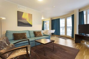 Presidential Suite | In-room safe, desk, rollaway beds, free WiFi