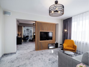 Deluxe Suite, 1 Double Bed with Sofa bed | 1 bedroom, minibar, desk, blackout drapes