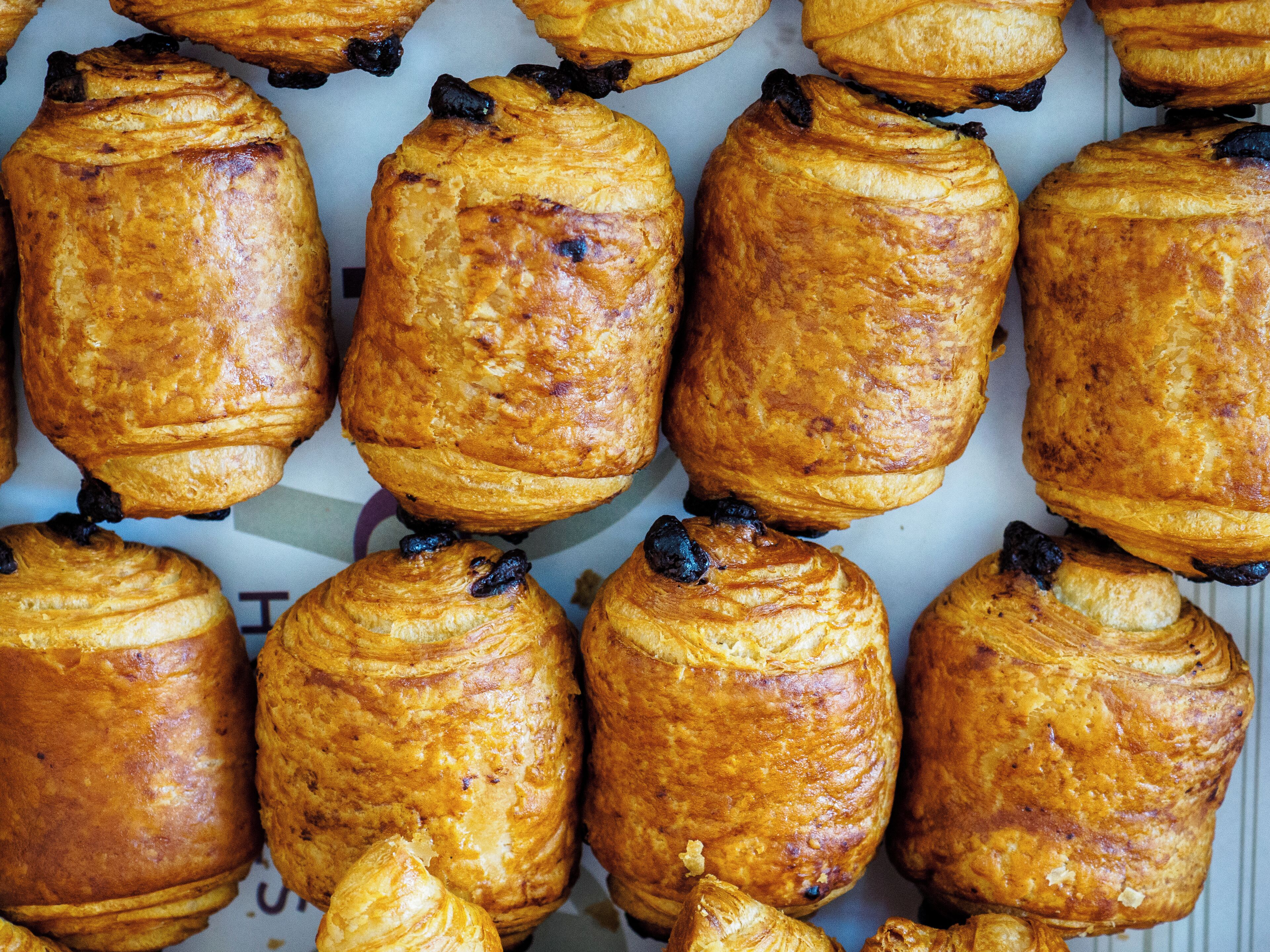 daily buffet breakfast (pln 75 per person)