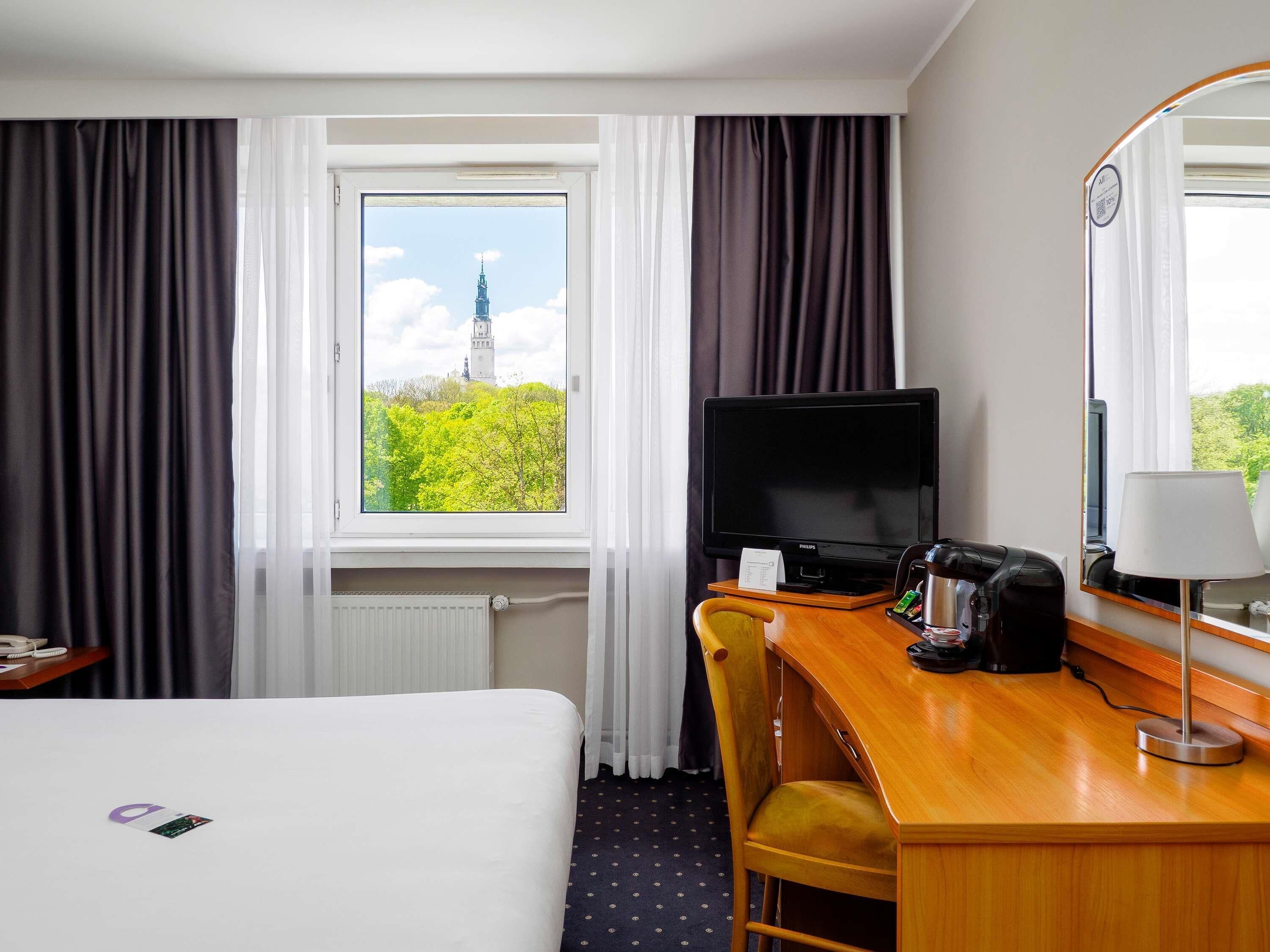 Minibar, desk, blackout curtains, rollaway beds