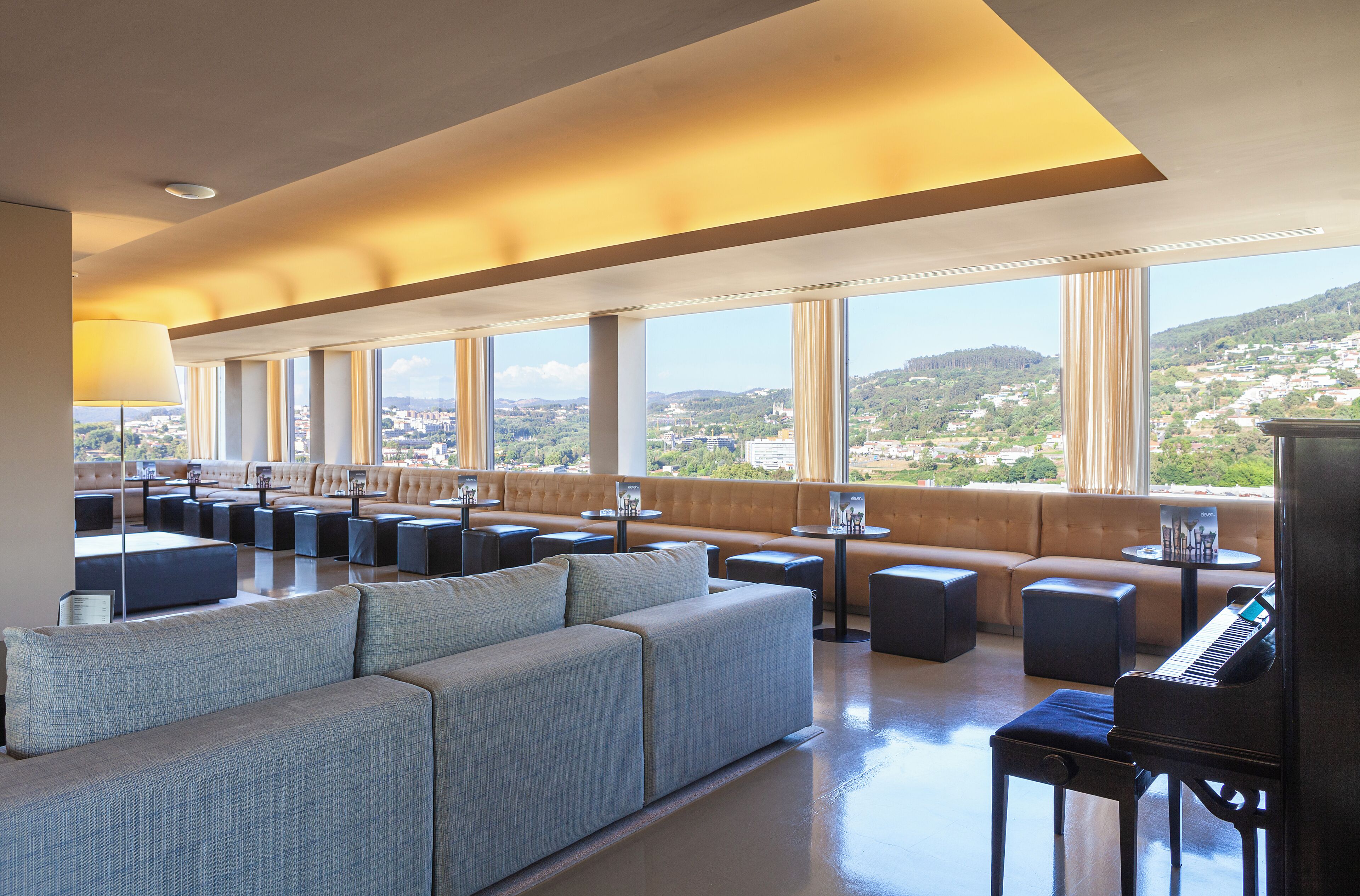 Bar (en la propiedad)