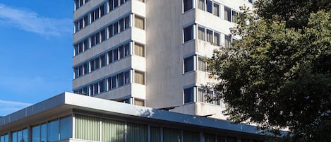 Fachada de la propiedad