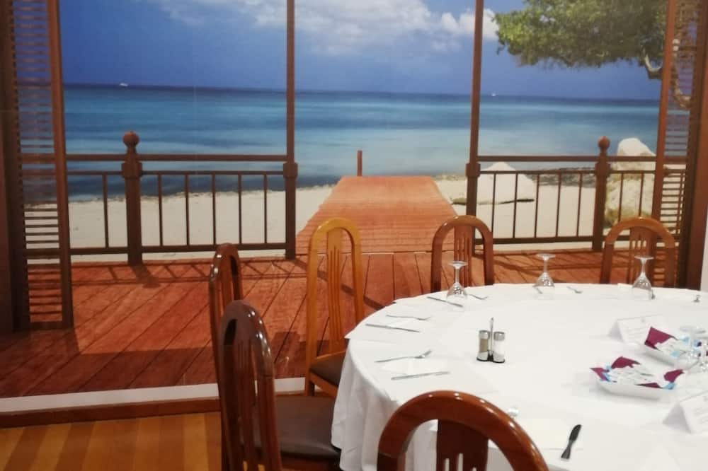 Hotel Mónaco