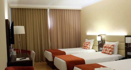 Hotel Mónaco