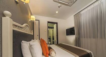 The Inn At Temple Street